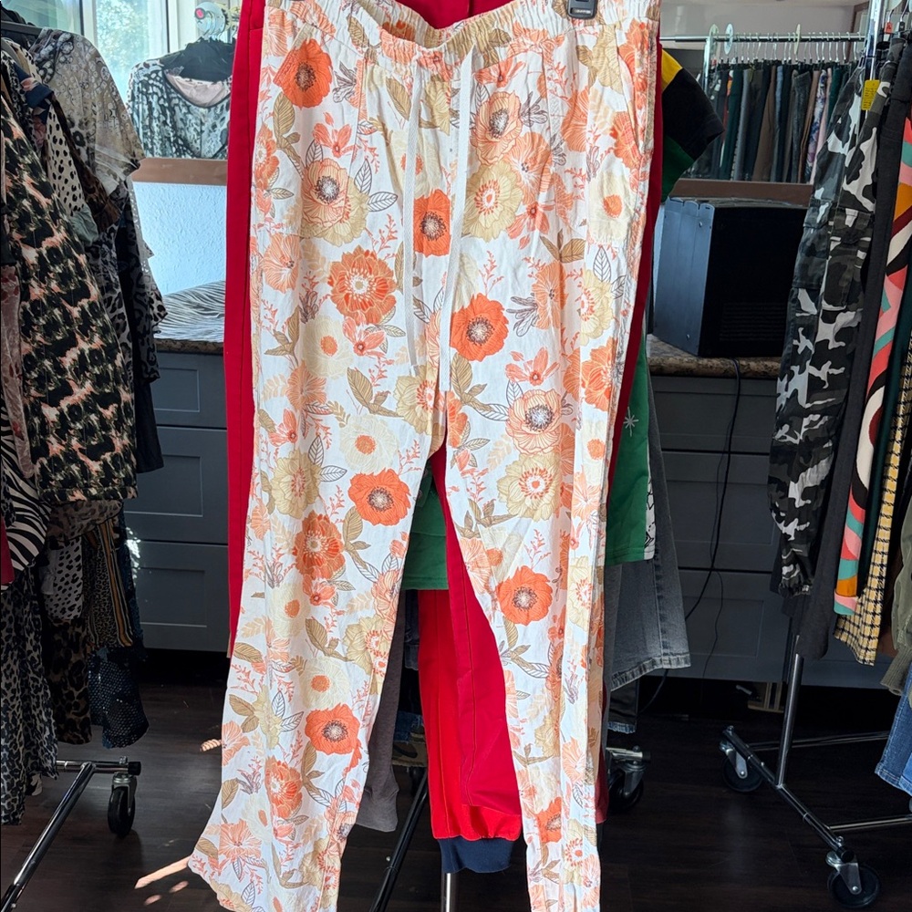 Floral Print Pants with Elastic Waist